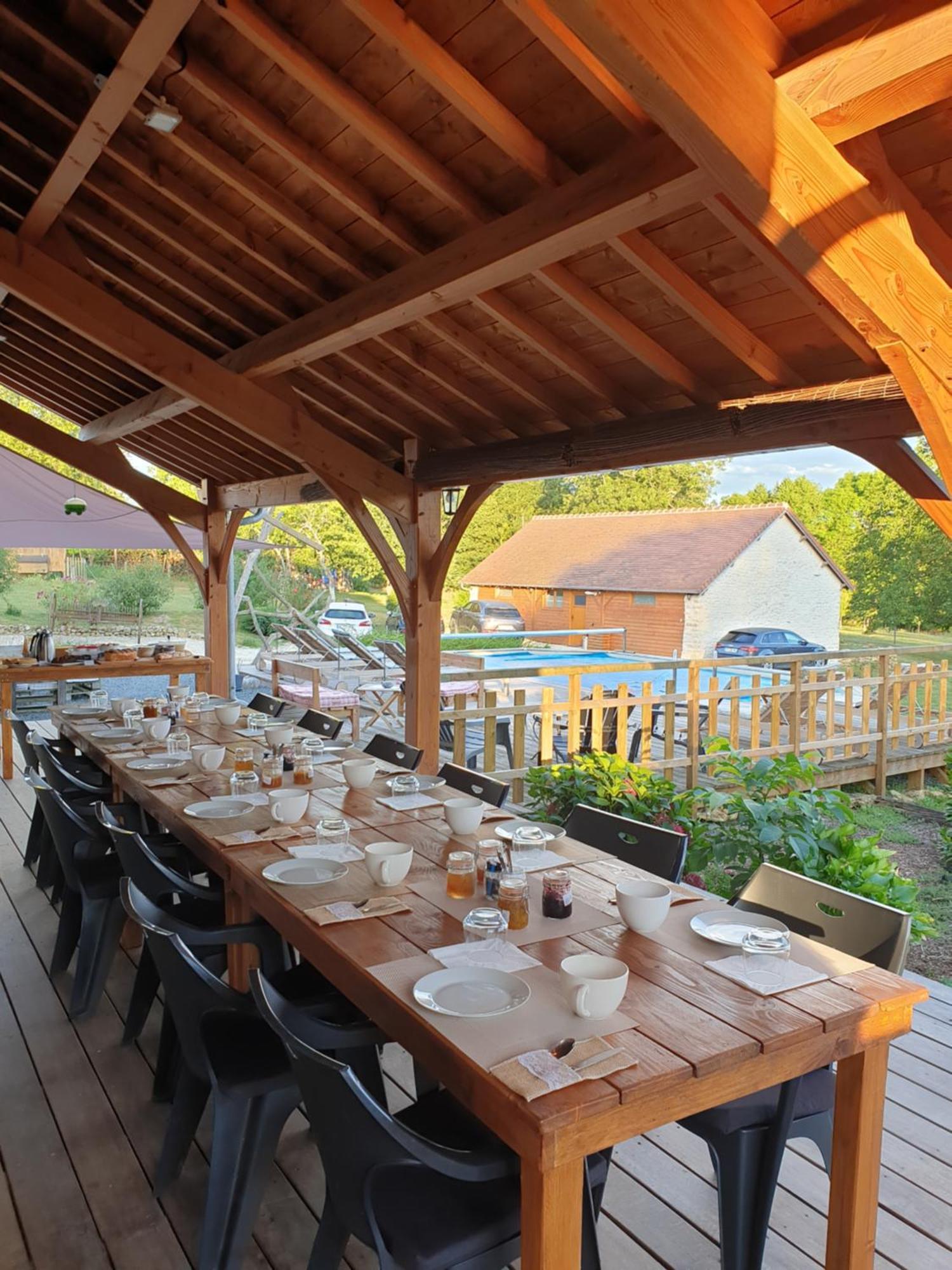 ブース Le Pre De La Rue Bed & Breakfast エクステリア 写真